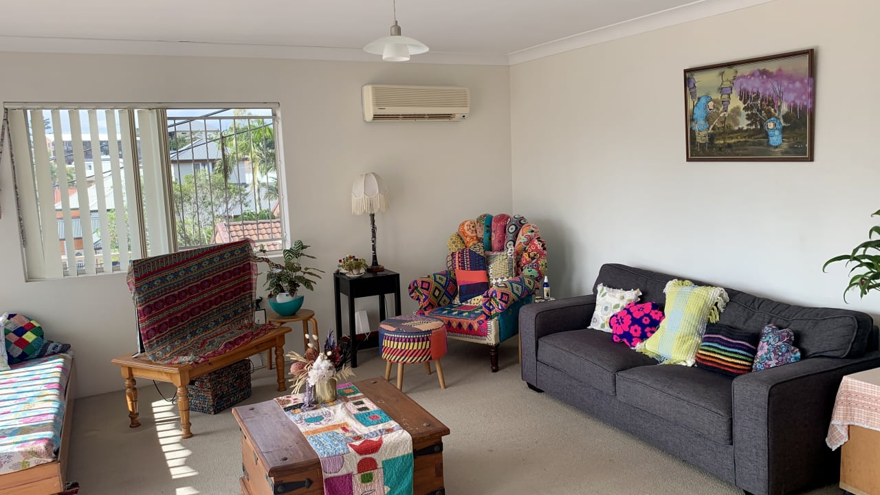 Unfurnished room in a flatshare