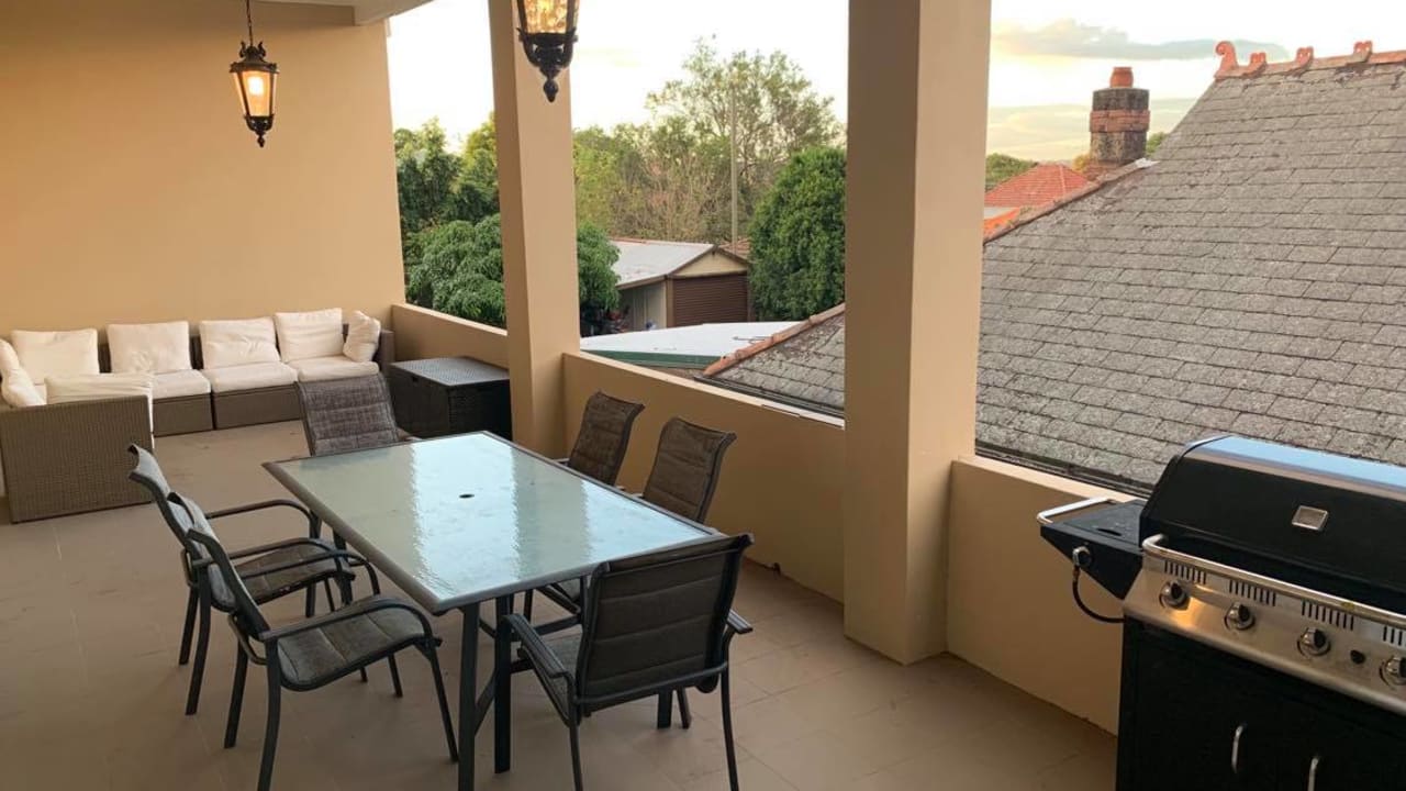 Furnished room in a share house