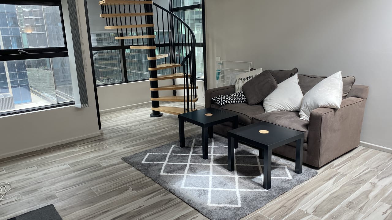 Furnished room in a flatshare
