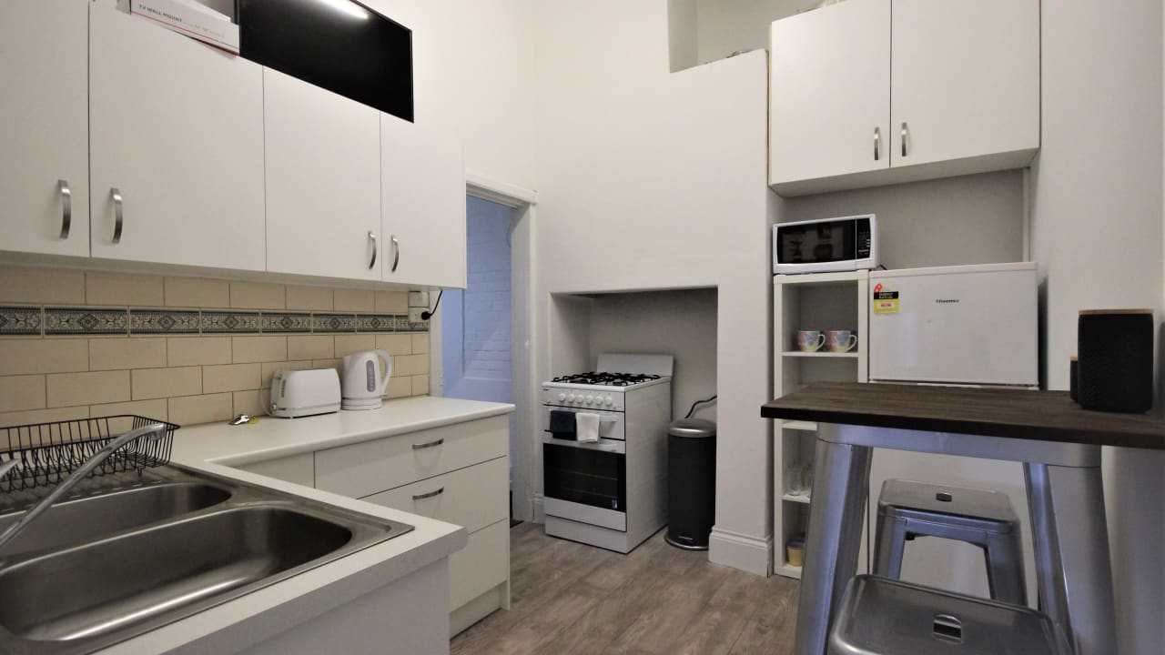 Furnished room in a share house
