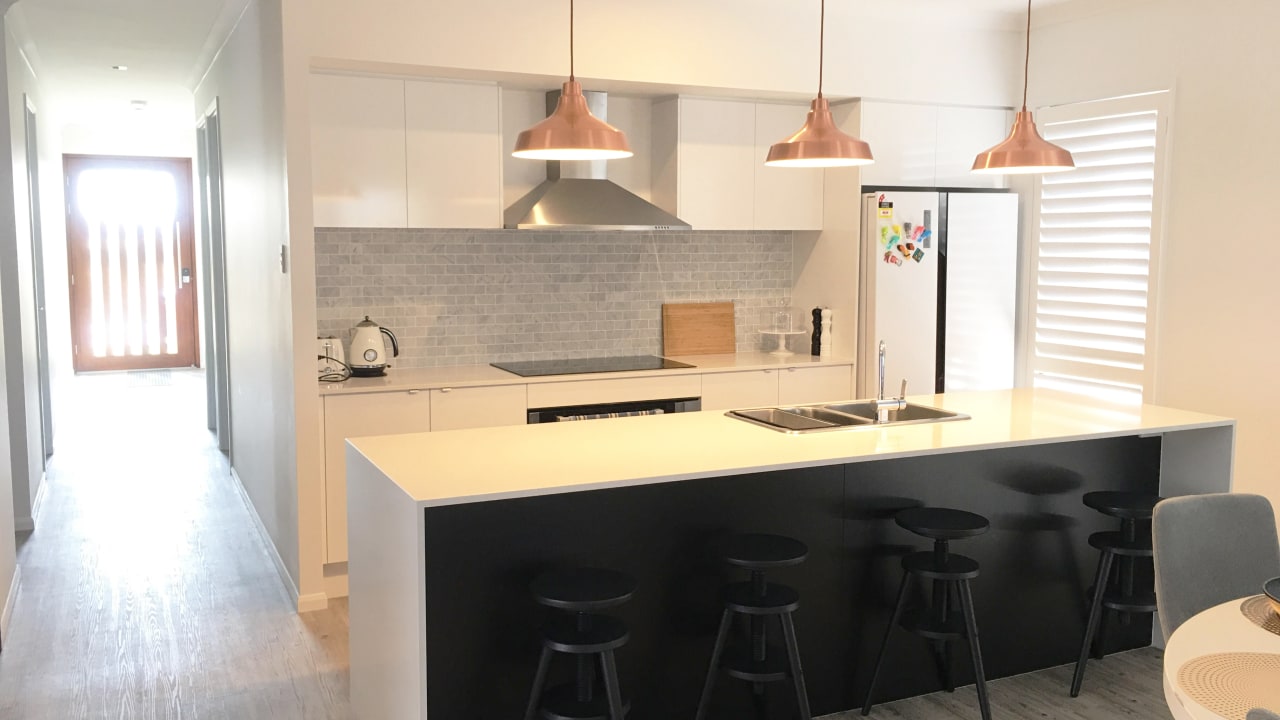 Room with ensuite in a share house