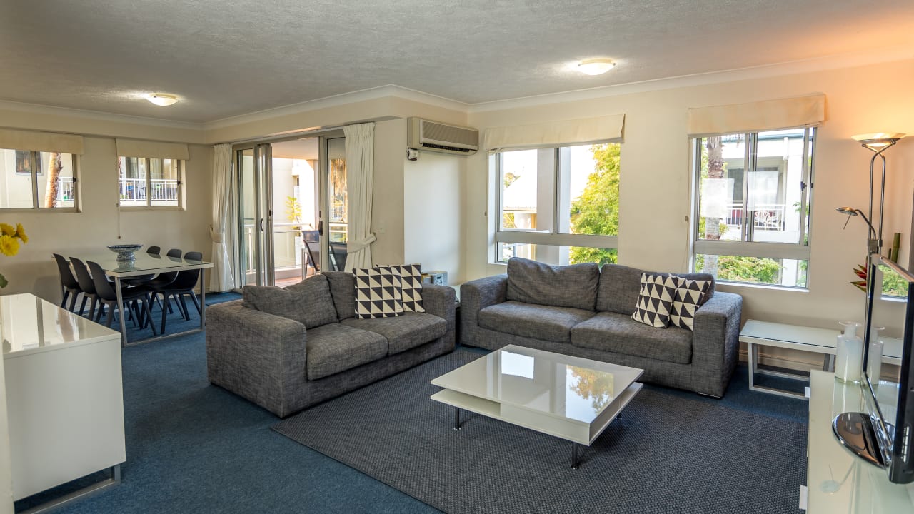 Furnished room with ensuite in a share house