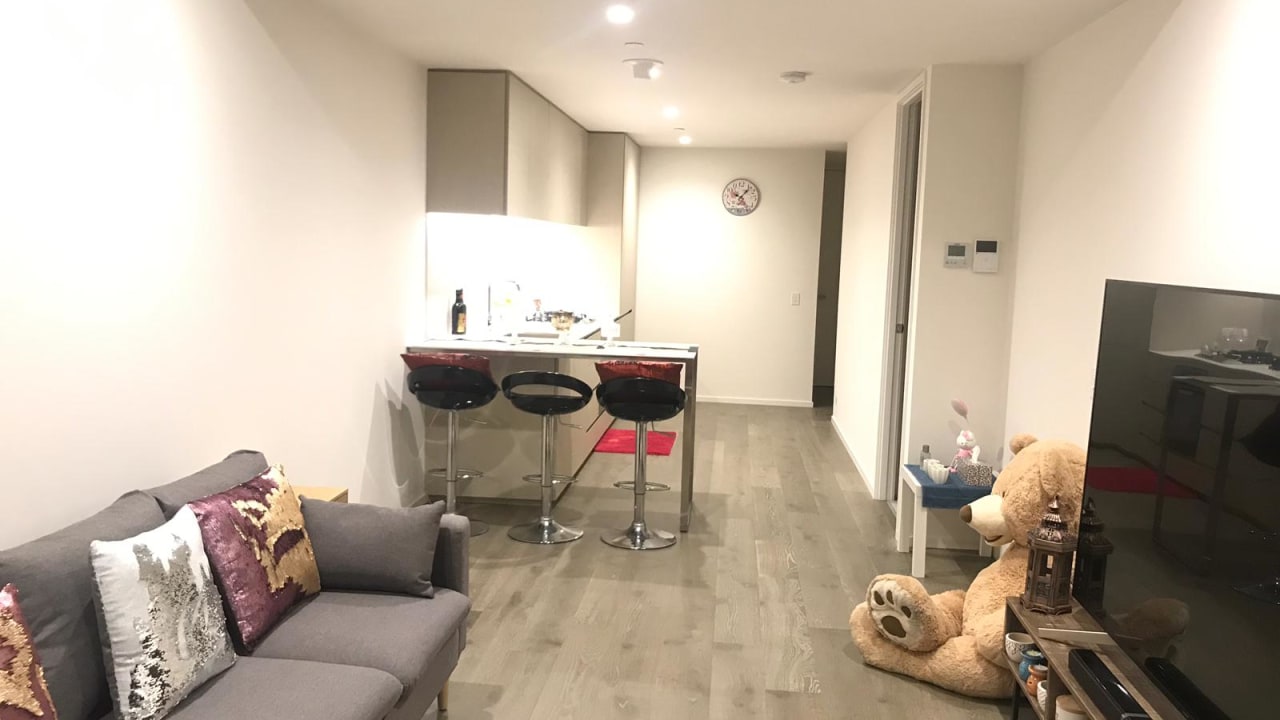 Furnished room with ensuite in a flatshare