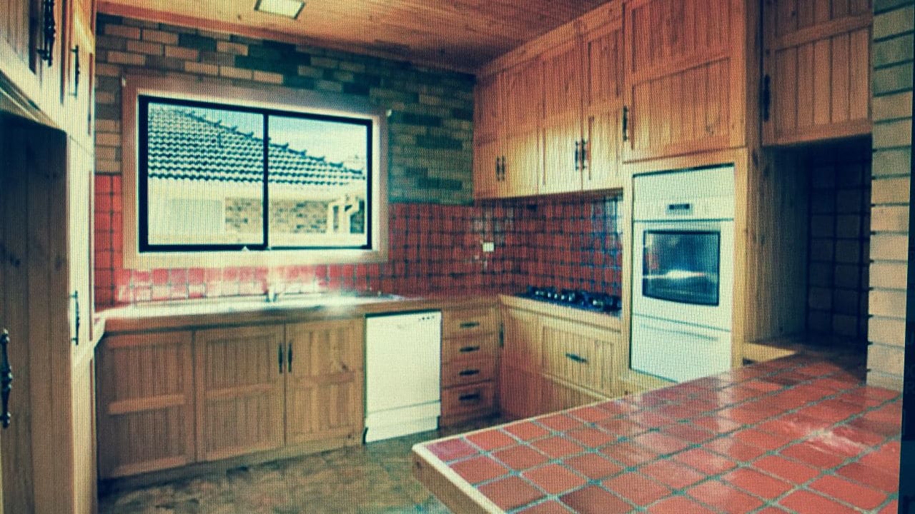 Unfurnished room in a share house