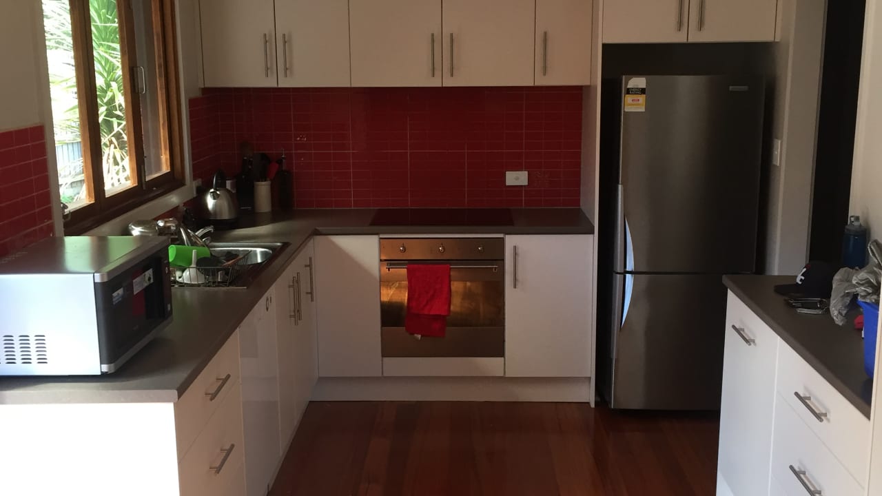 Room in a share house
