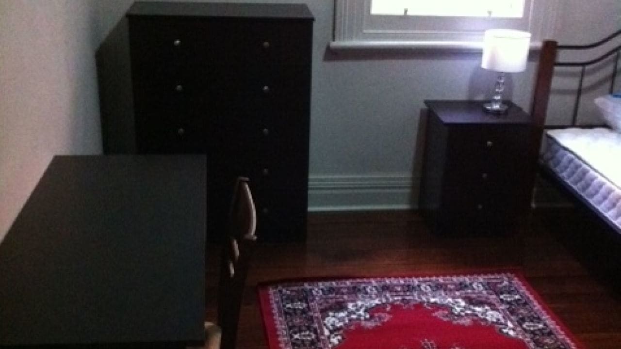 Furnished room in a share house