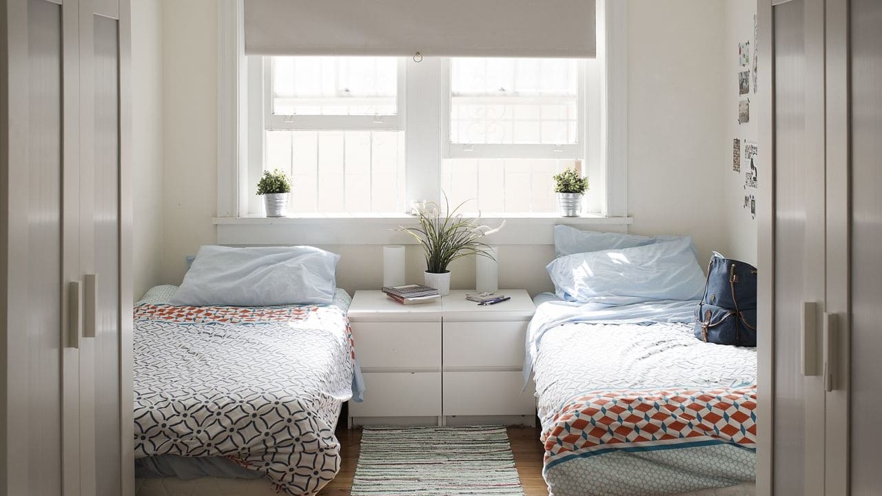 Furnished room in a flatshare