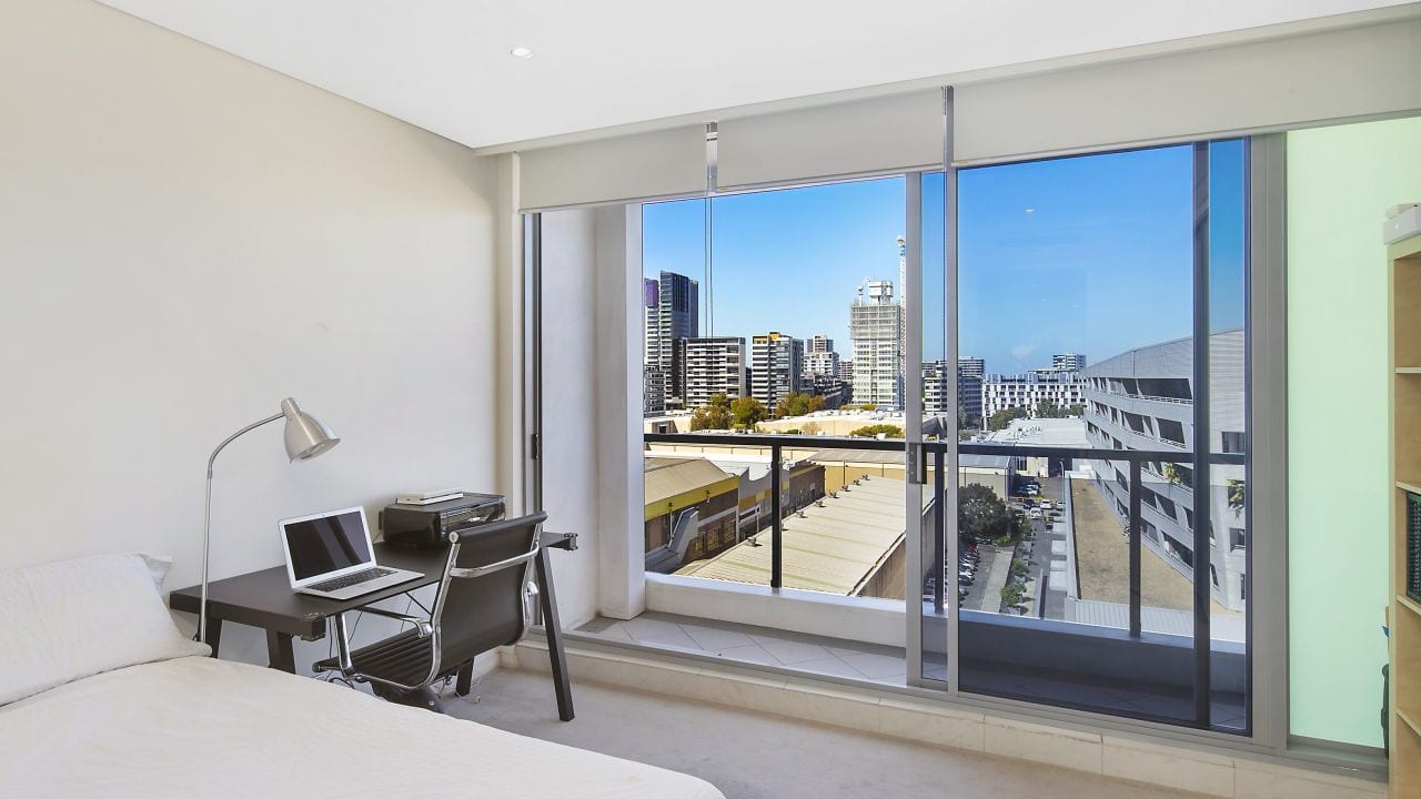 Unfurnished room with own bathroom