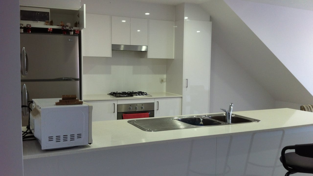 Furnished room in a flatshare