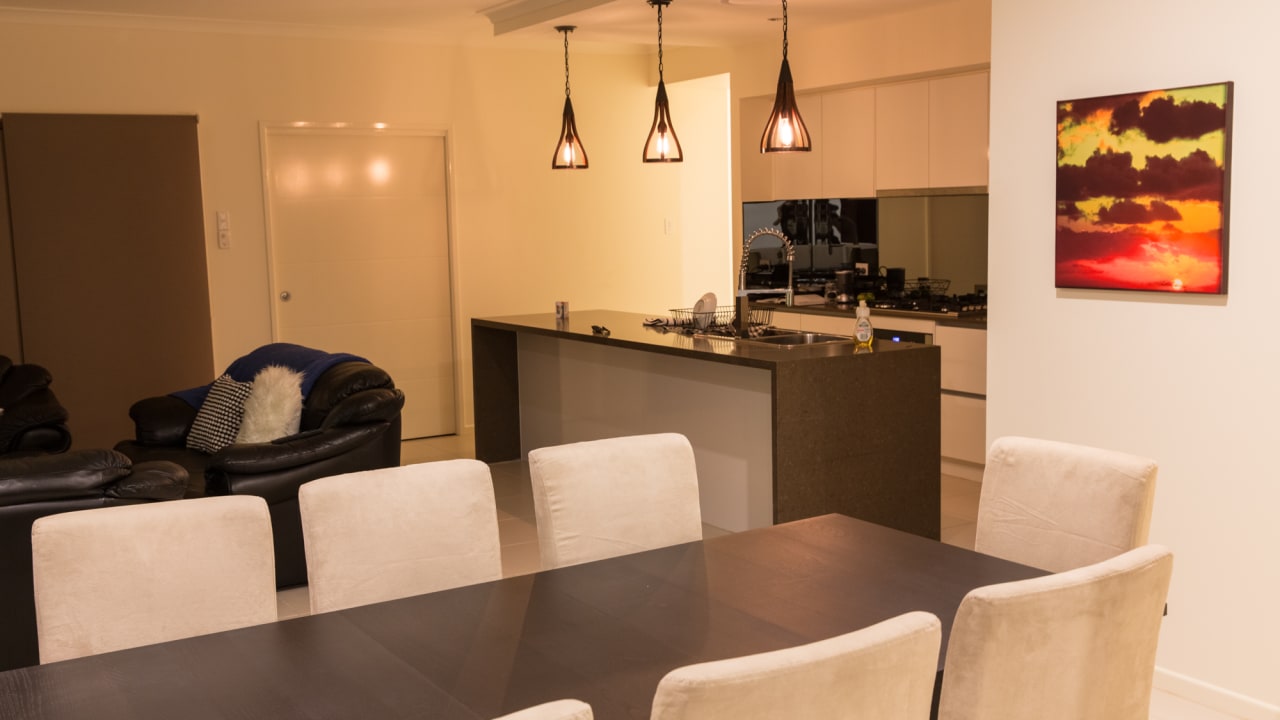 Room in a share house