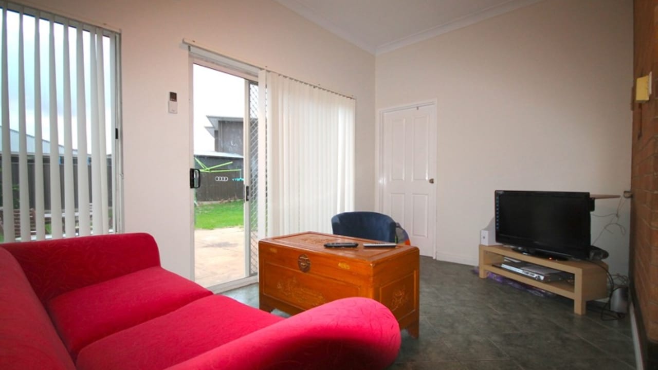 Furnished room with ensuite in a share house