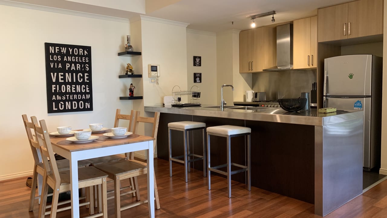 Furnished room in a flatshare