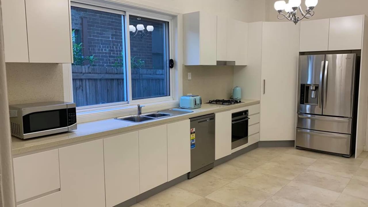 Furnished room in a share house