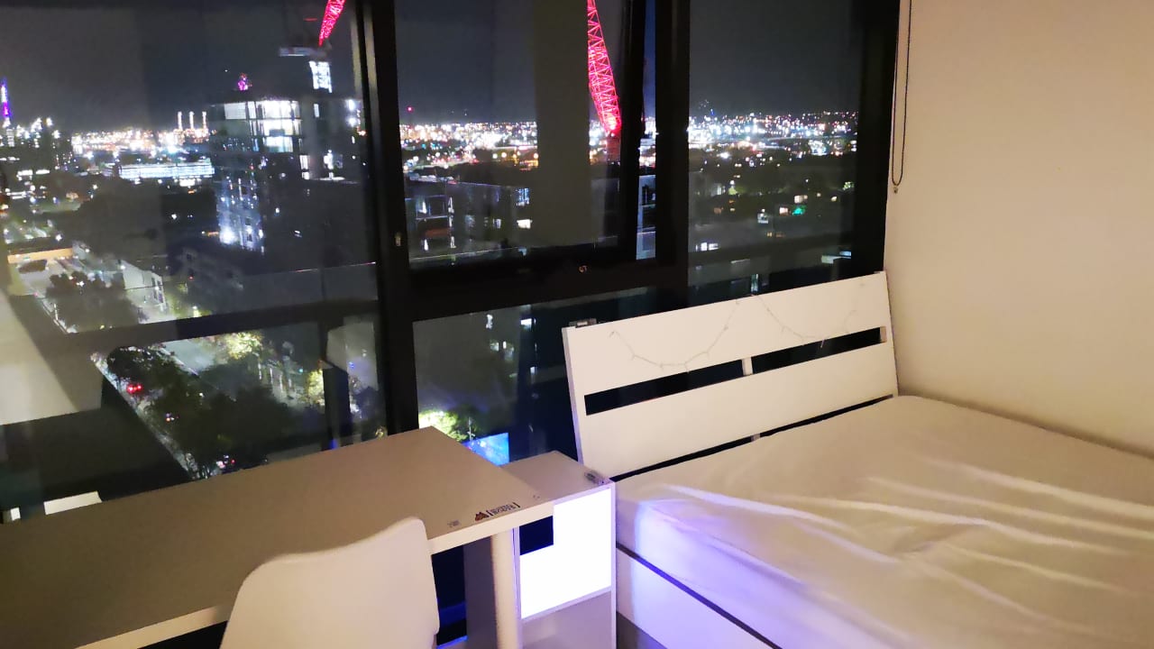 Furnished room with ensuite in a flatshare
