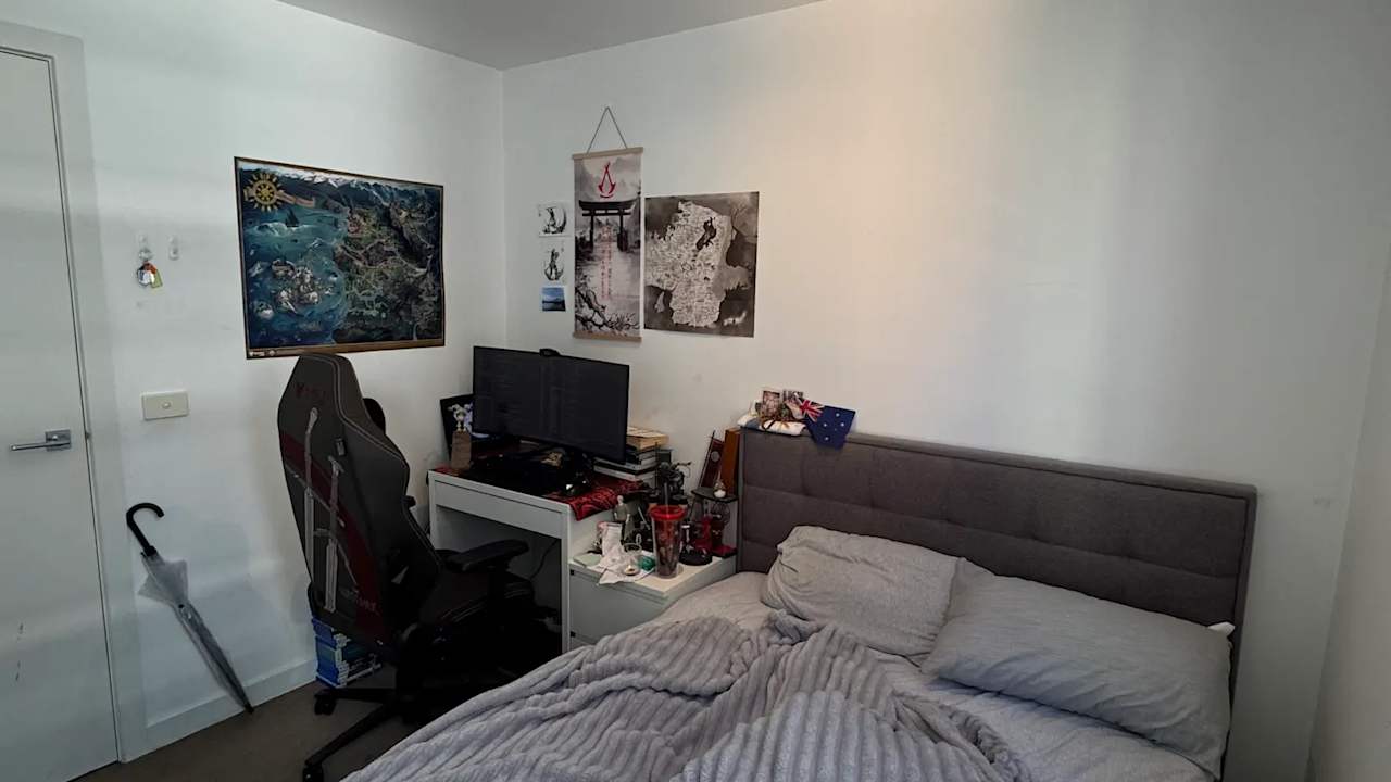 Furnished room in a flatshare