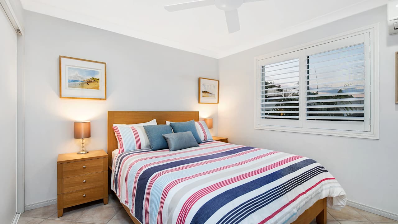 Furnished room in a share house