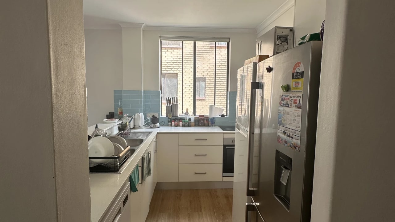 Furnished room in a flatshare