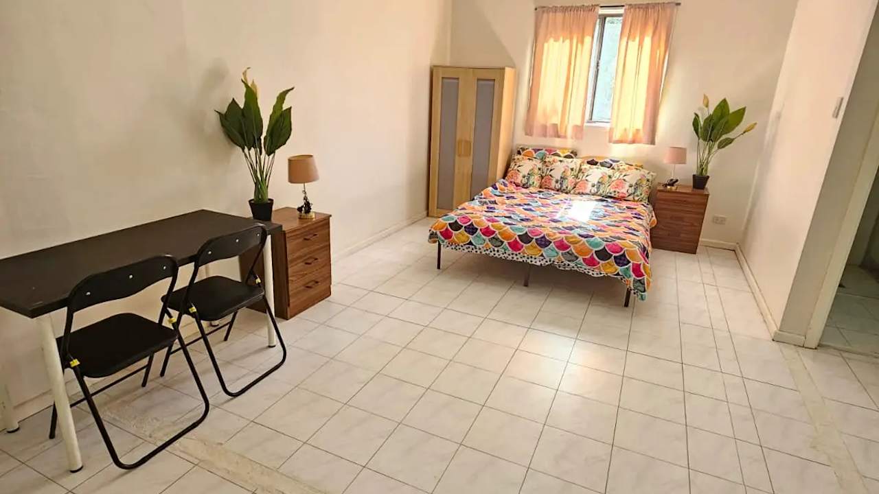 Furnished room studio flat for rent