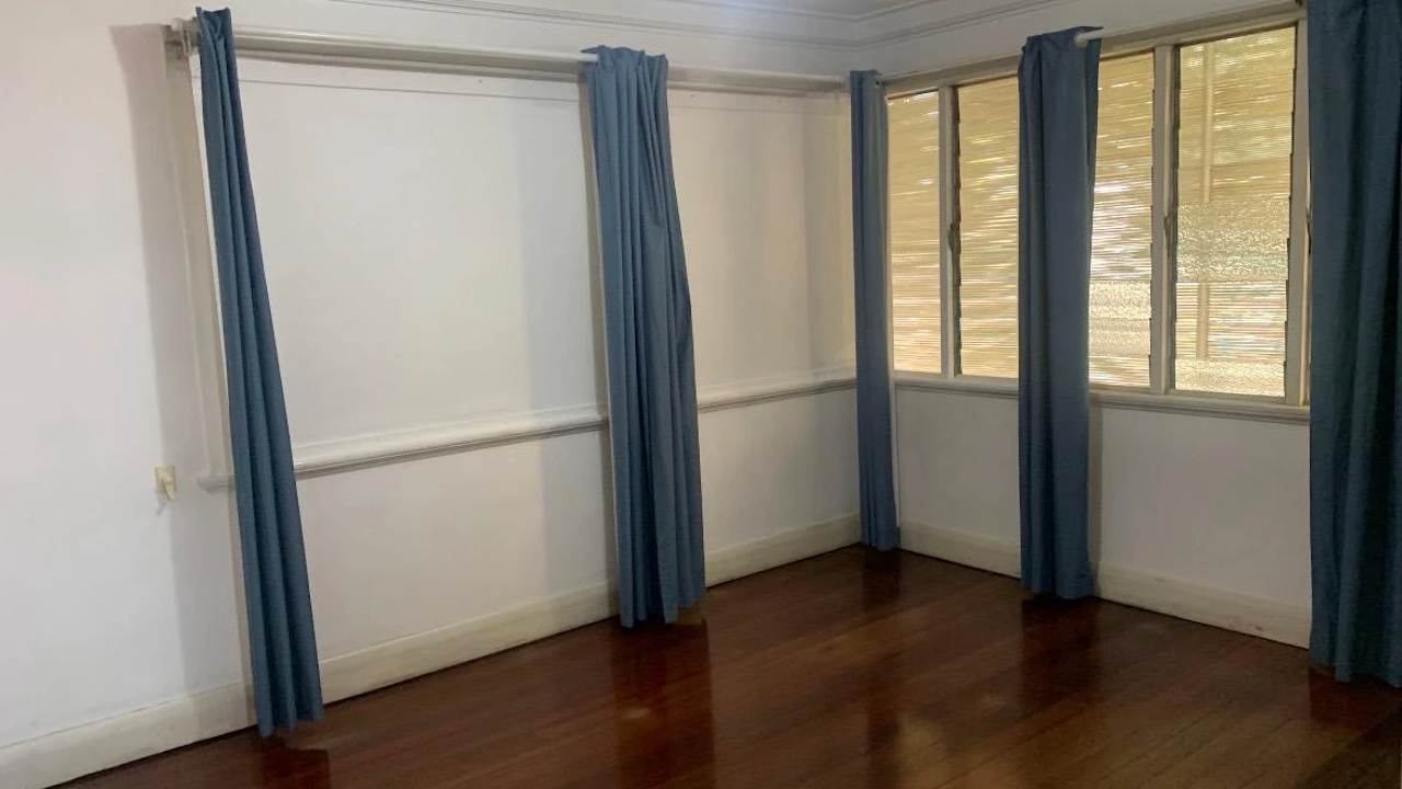 Unfurnished room in a share house