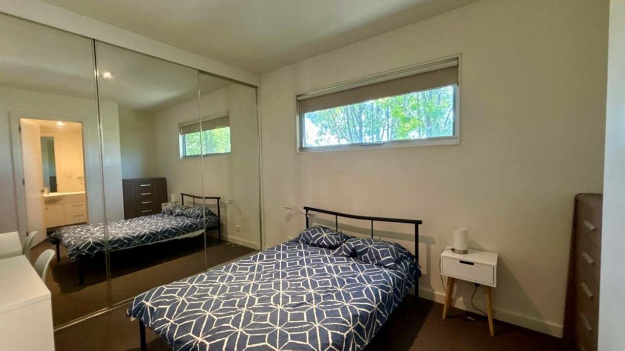 Room with ensuite in a share house