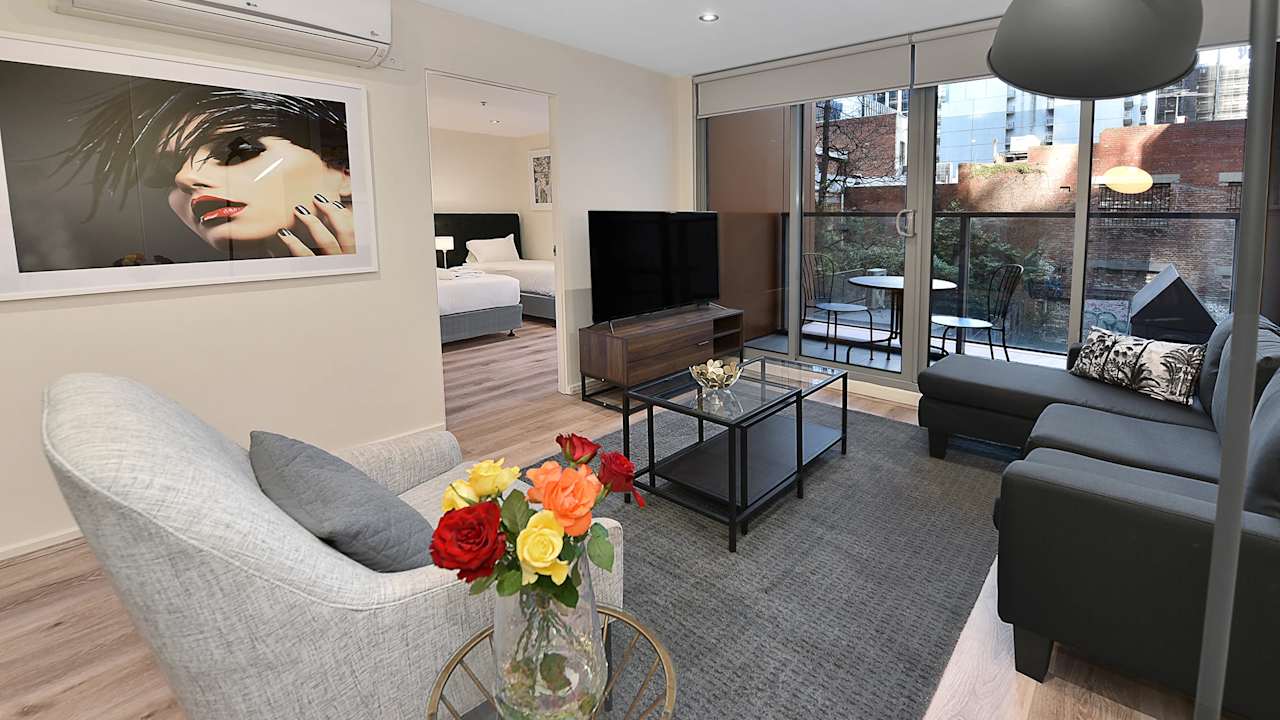 Whole property with 2 rooms for rent