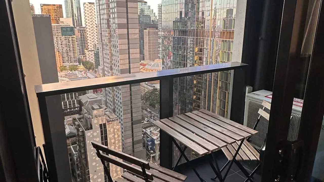 Whole property with 2 rooms for rent