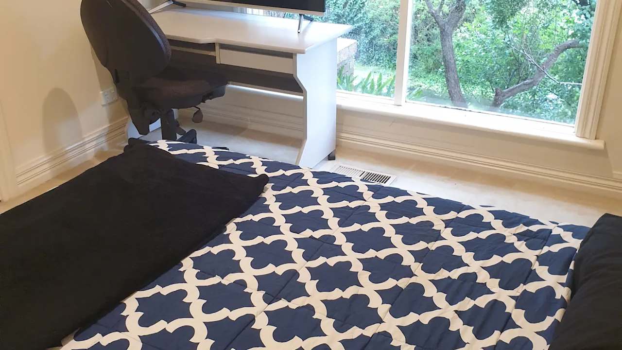 Furnished room with own bathroom