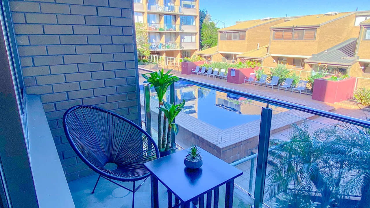 Whole property with 2 rooms for rent