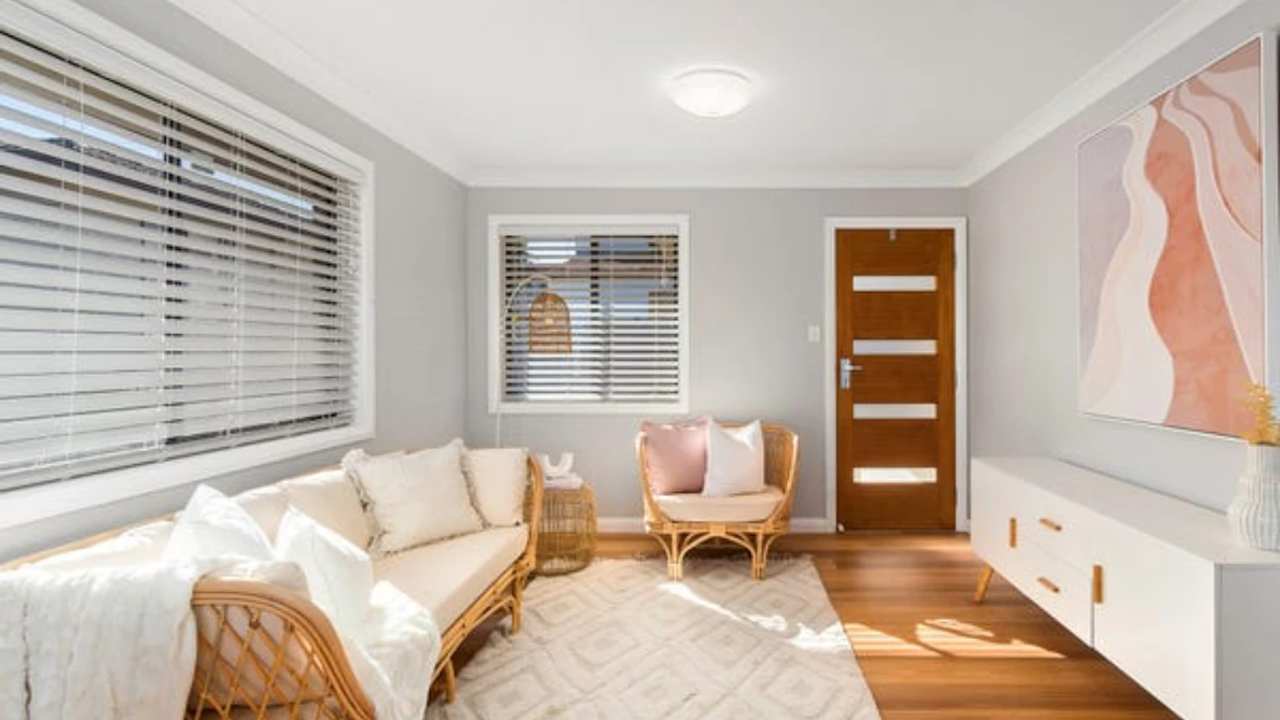 Whole property with 3 rooms for rent