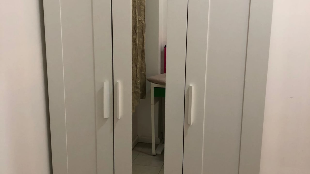 Furnished room with own bathroom