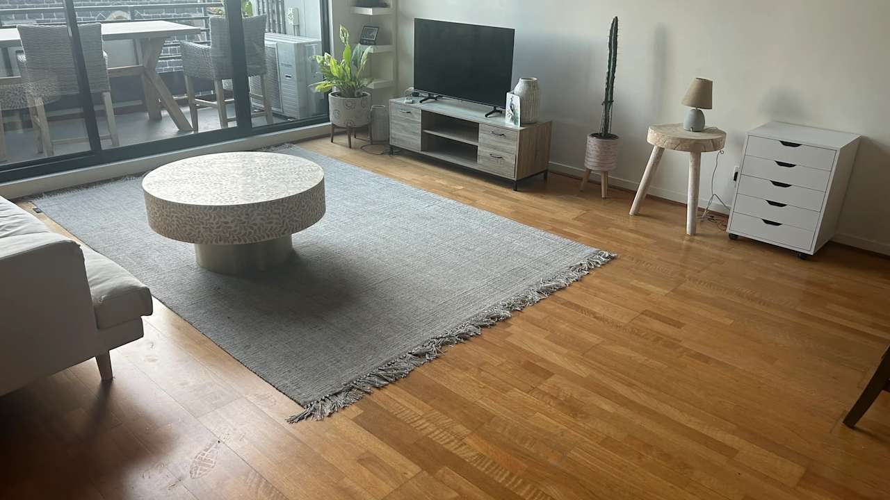 Furnished room in a flatshare