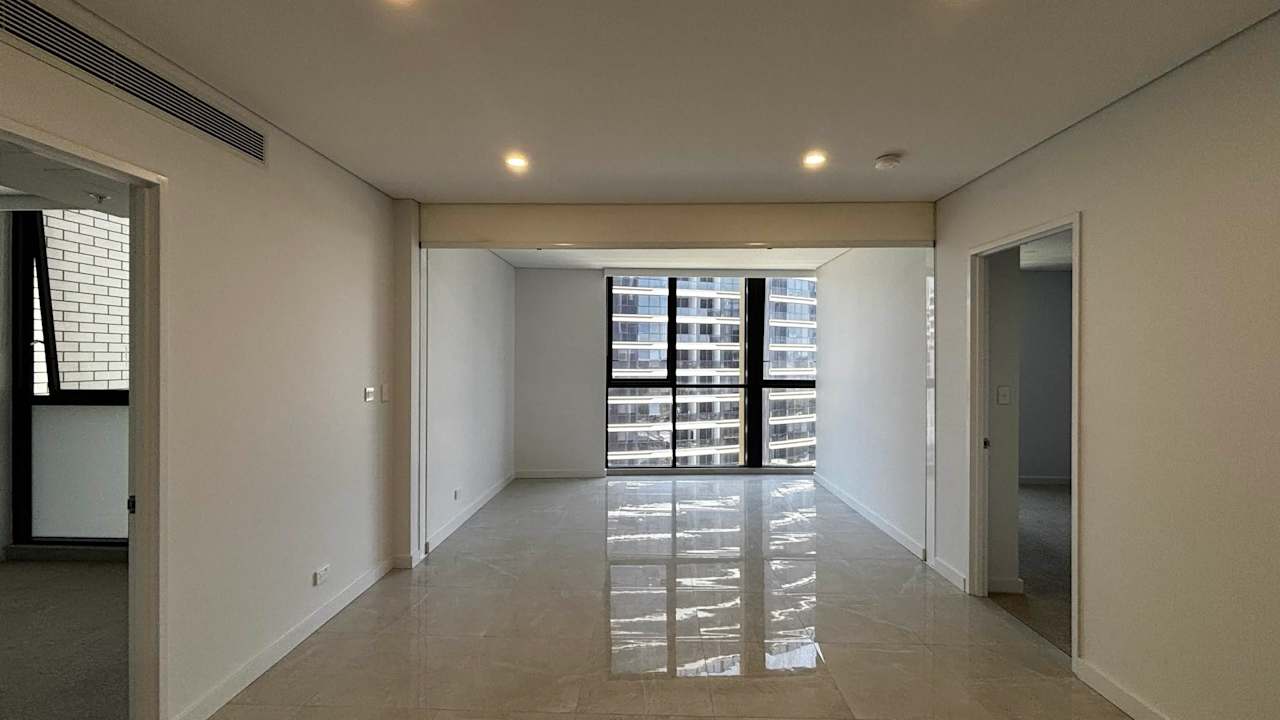 Whole property with 2 rooms for rent