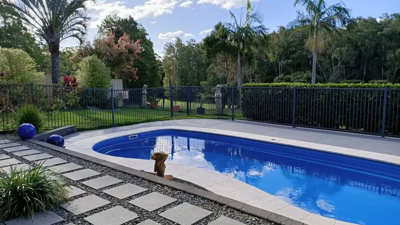 Furnished room granny flat for rent