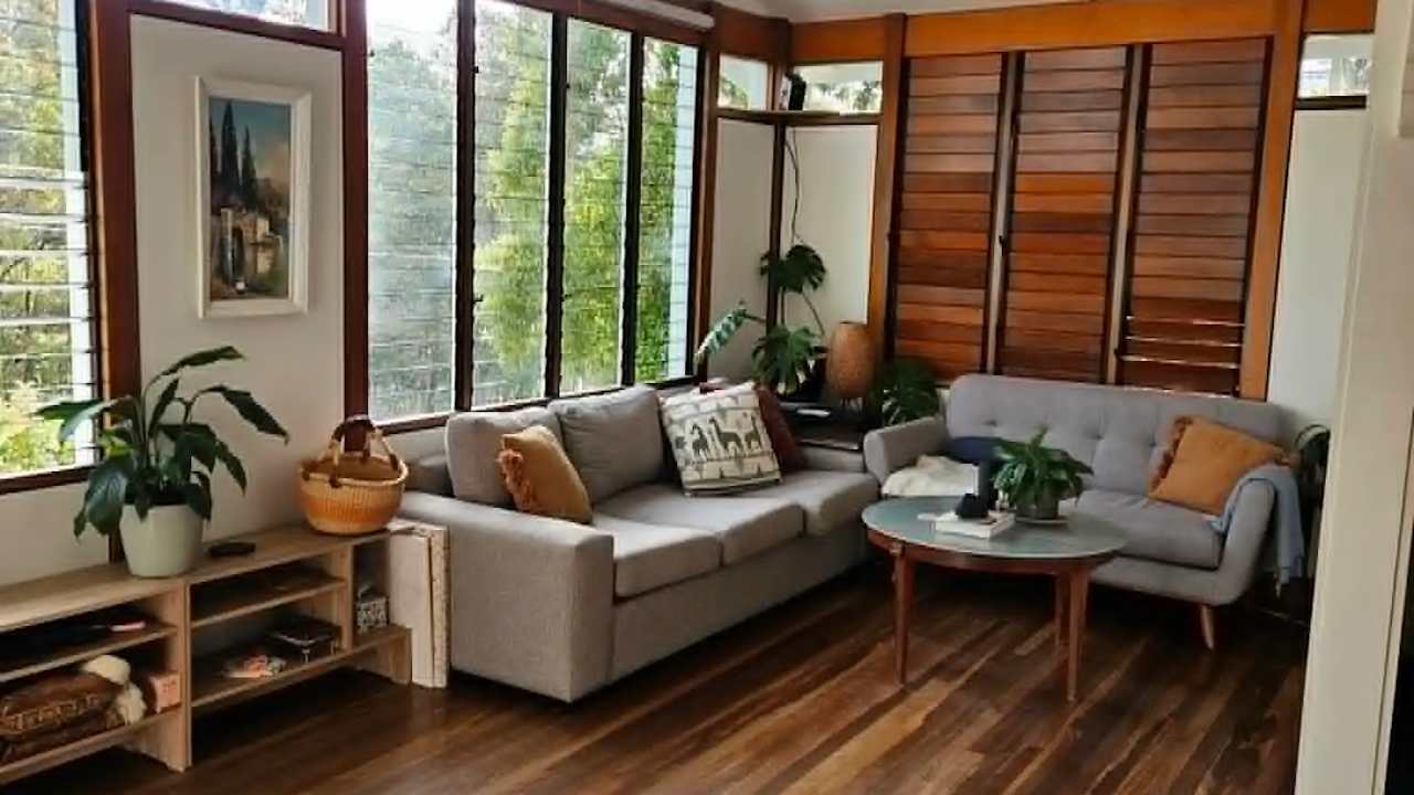 Room in a share house