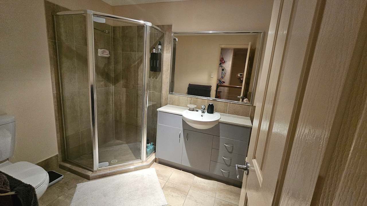 Furnished room with own bathroom