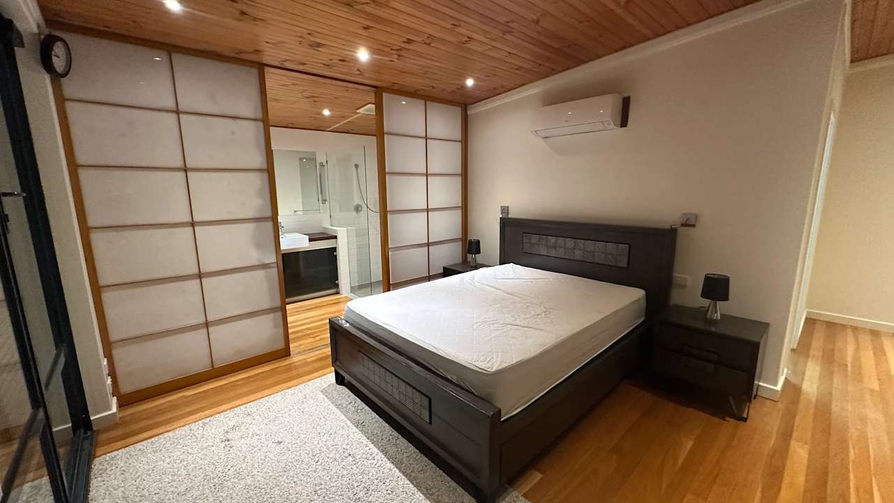 Furnished room with ensuite in a share house