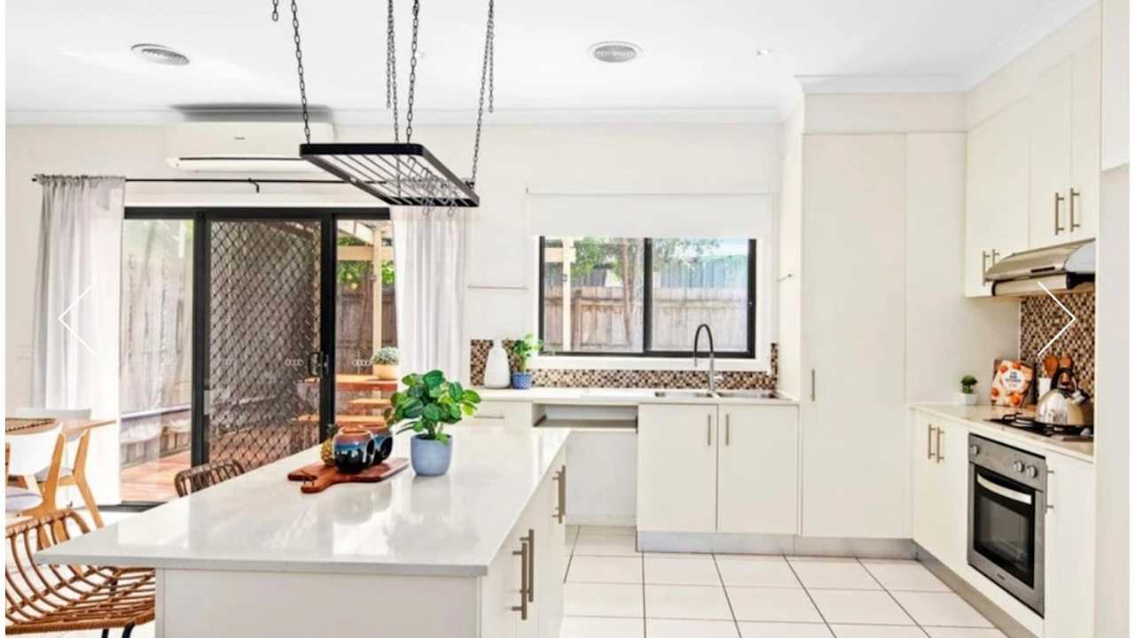 Furnished room with ensuite in a share house