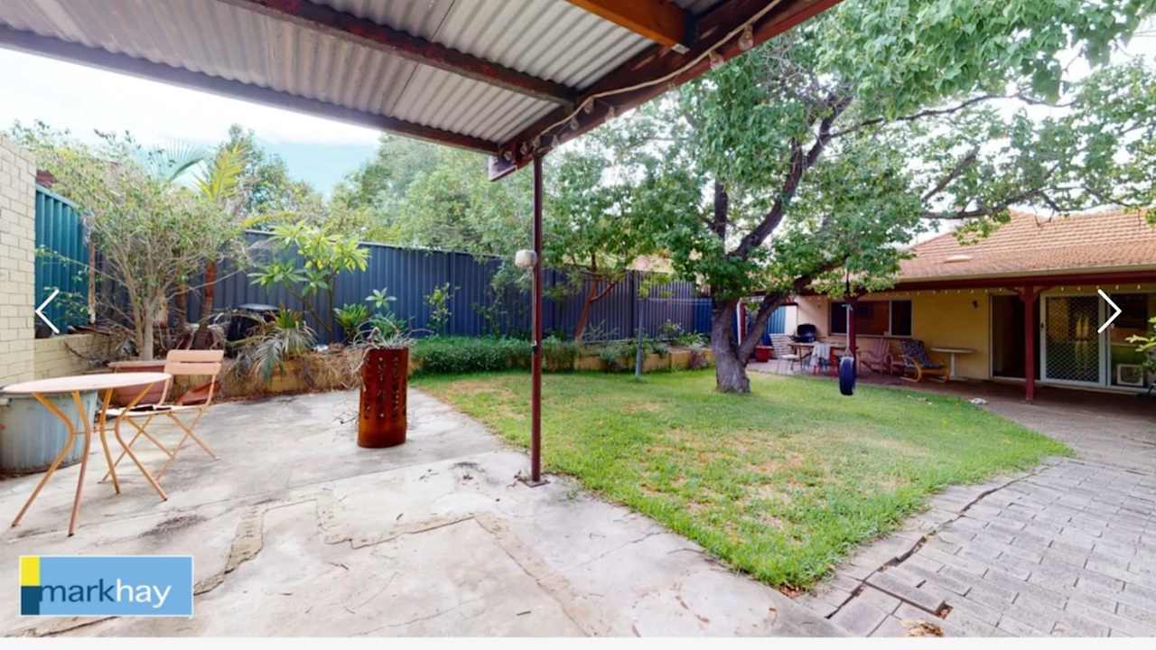 Room in a share house