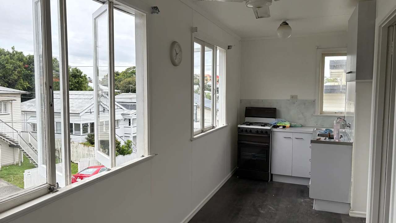 Room studio flat for rent
