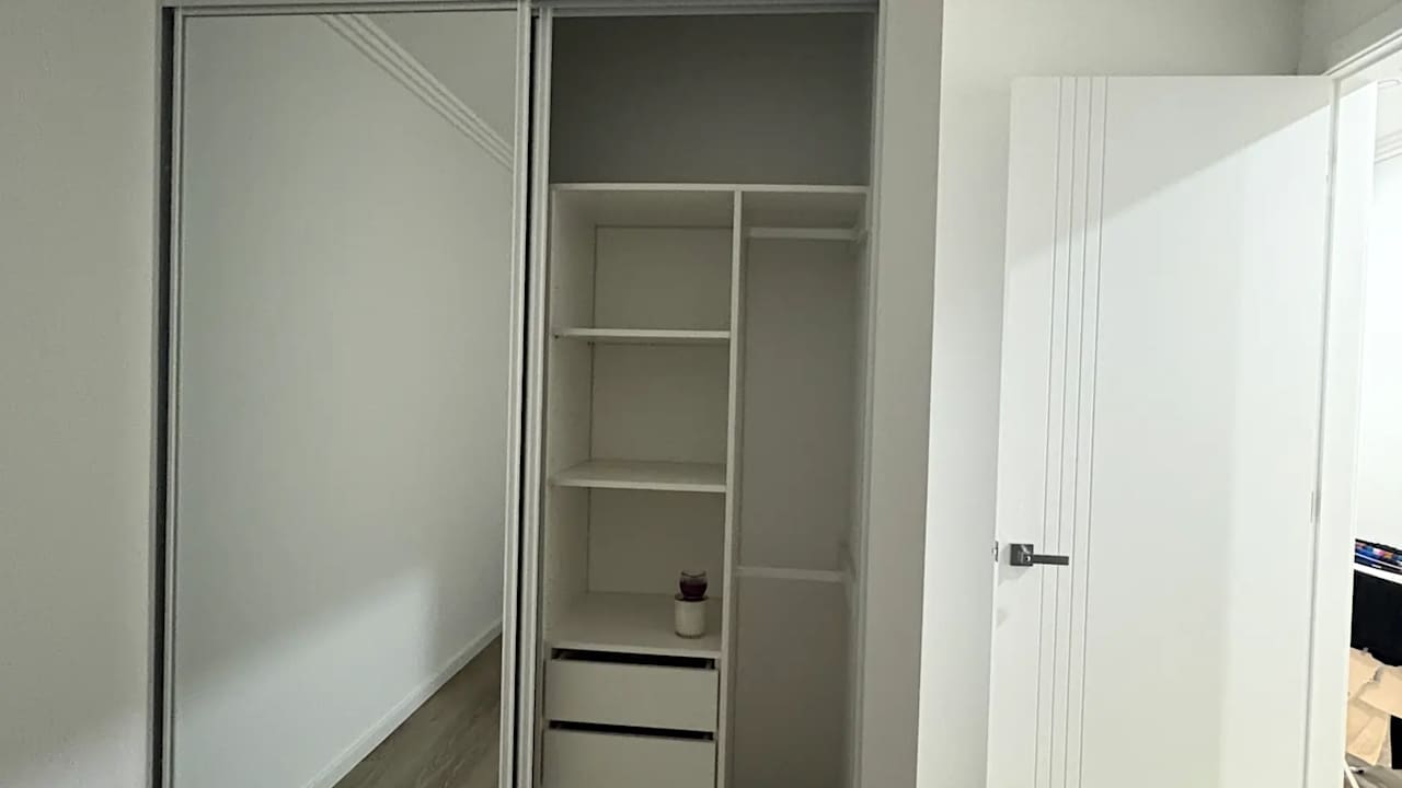 Unfurnished room with own bathroom