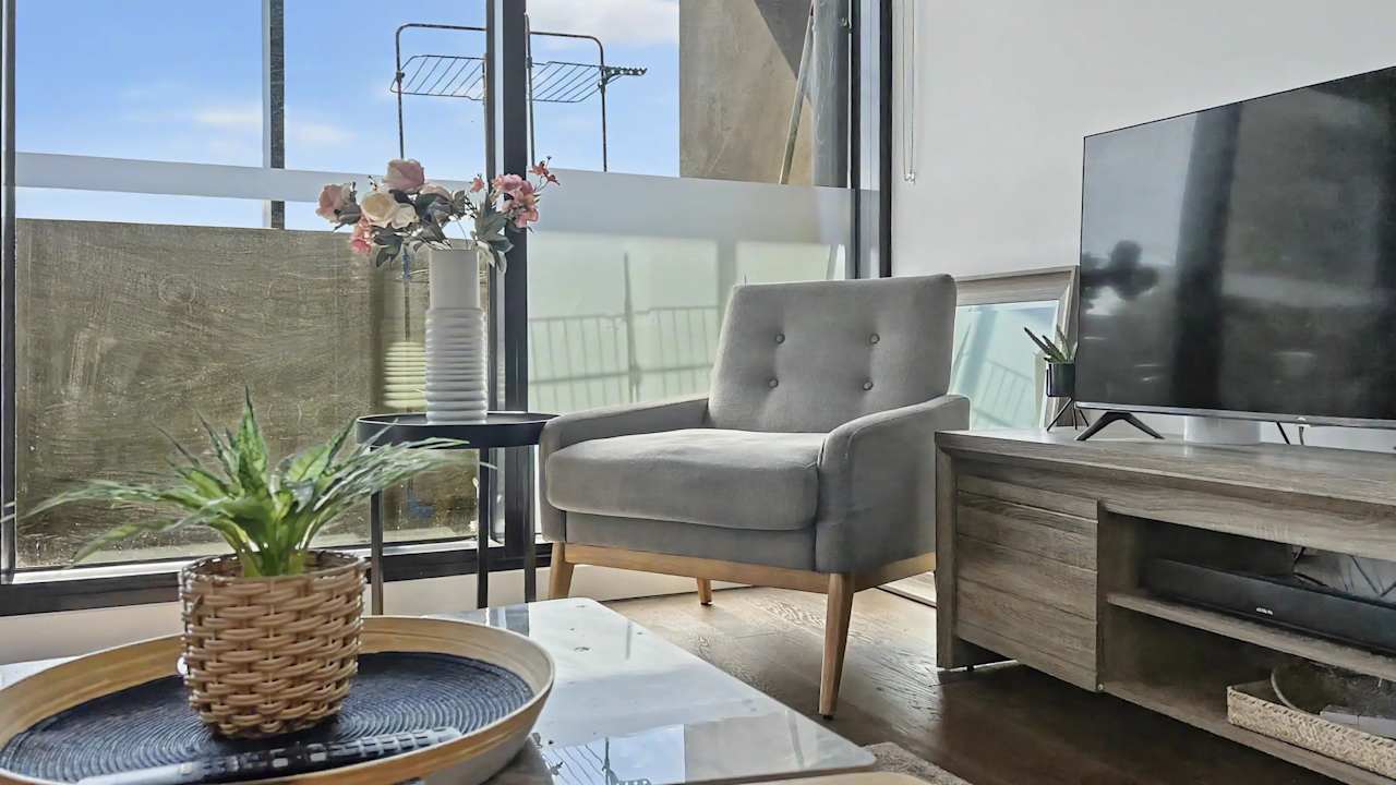 Whole property with 2 rooms for rent