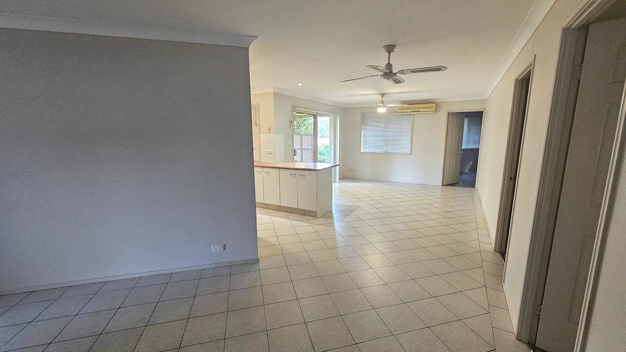 Unfurnished room in a share house