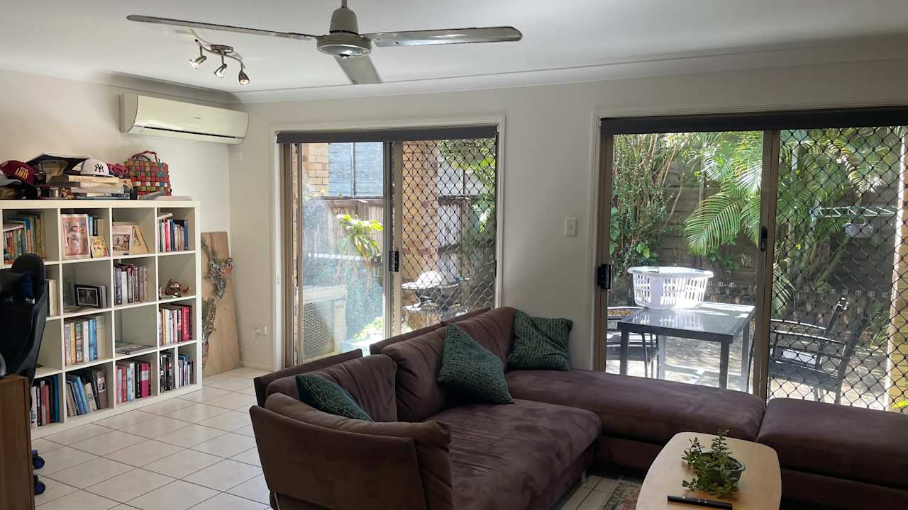 Unfurnished room with own bathroom