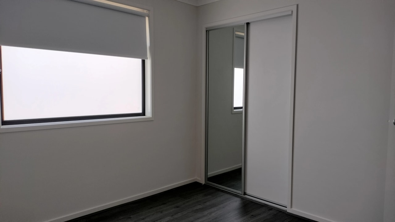 Unfurnished room in a share house