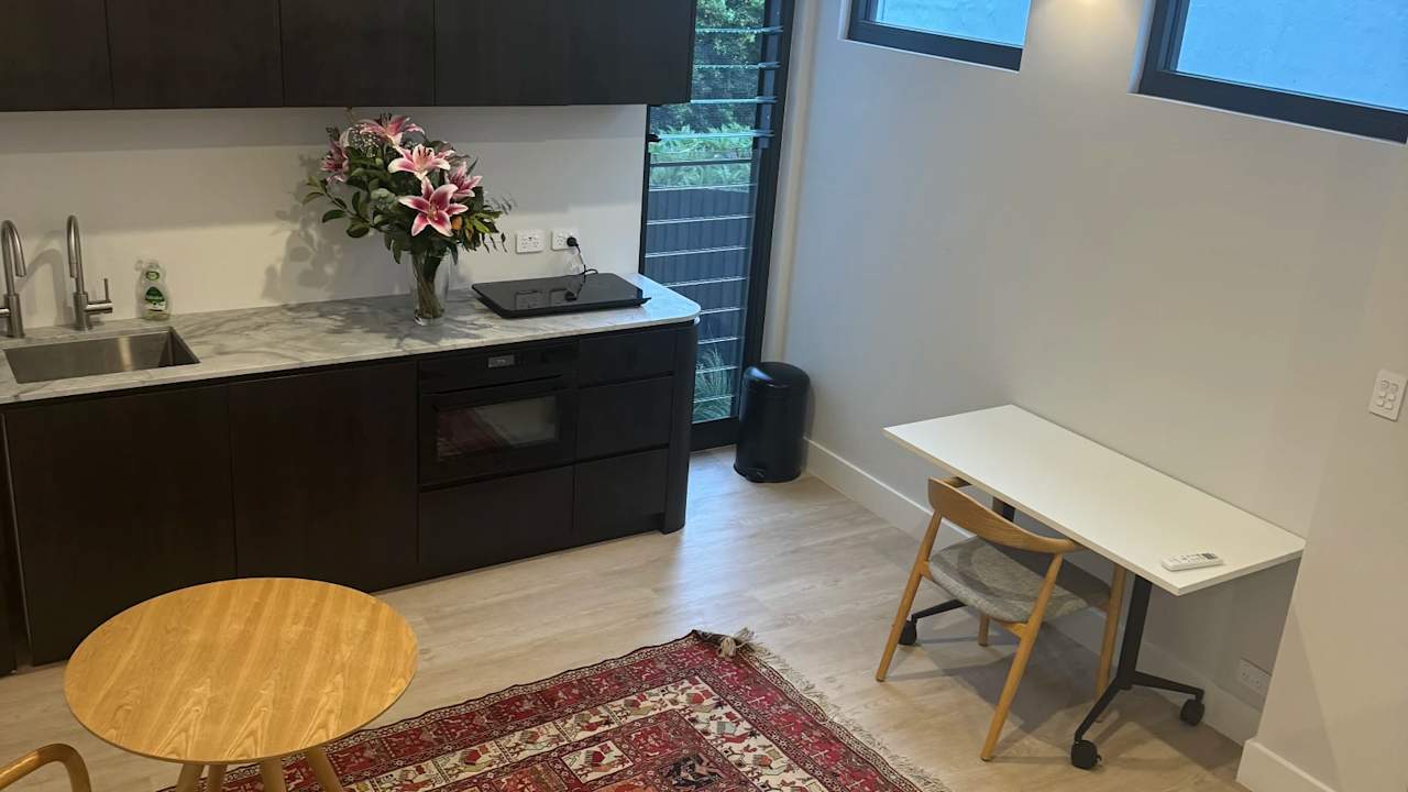 Furnished room studio flat for rent