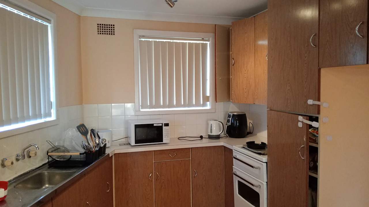 Furnished room in a share house