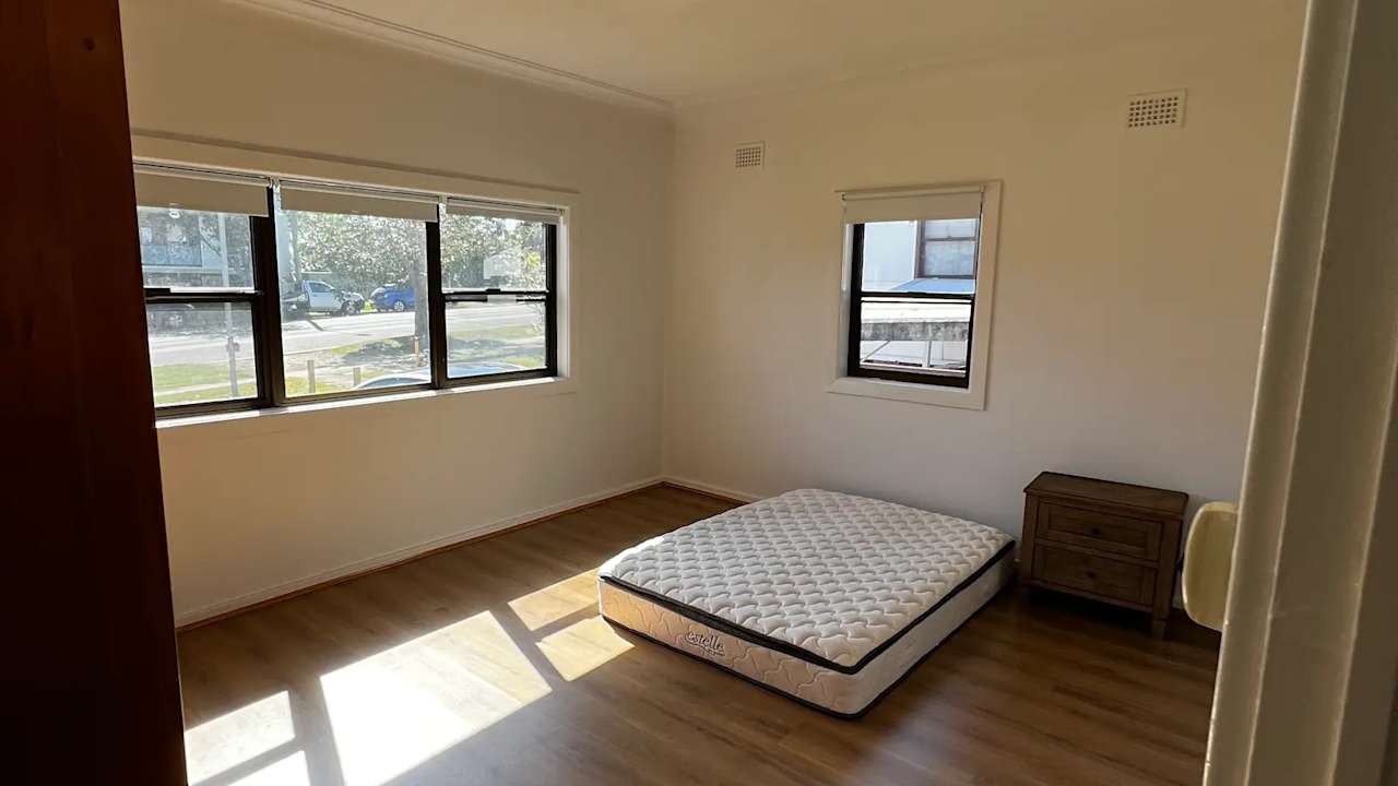 Whole property with 3 rooms for rent