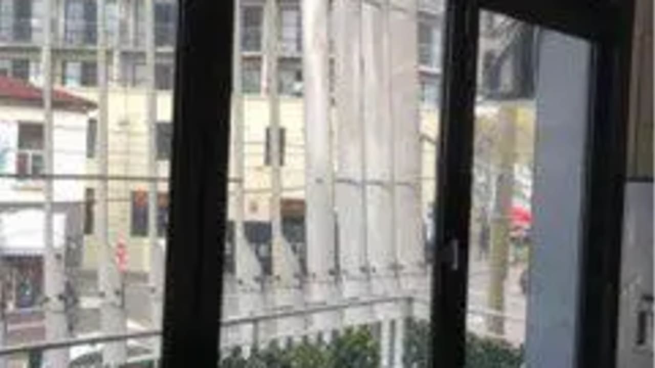 Whole property with 3 rooms for rent