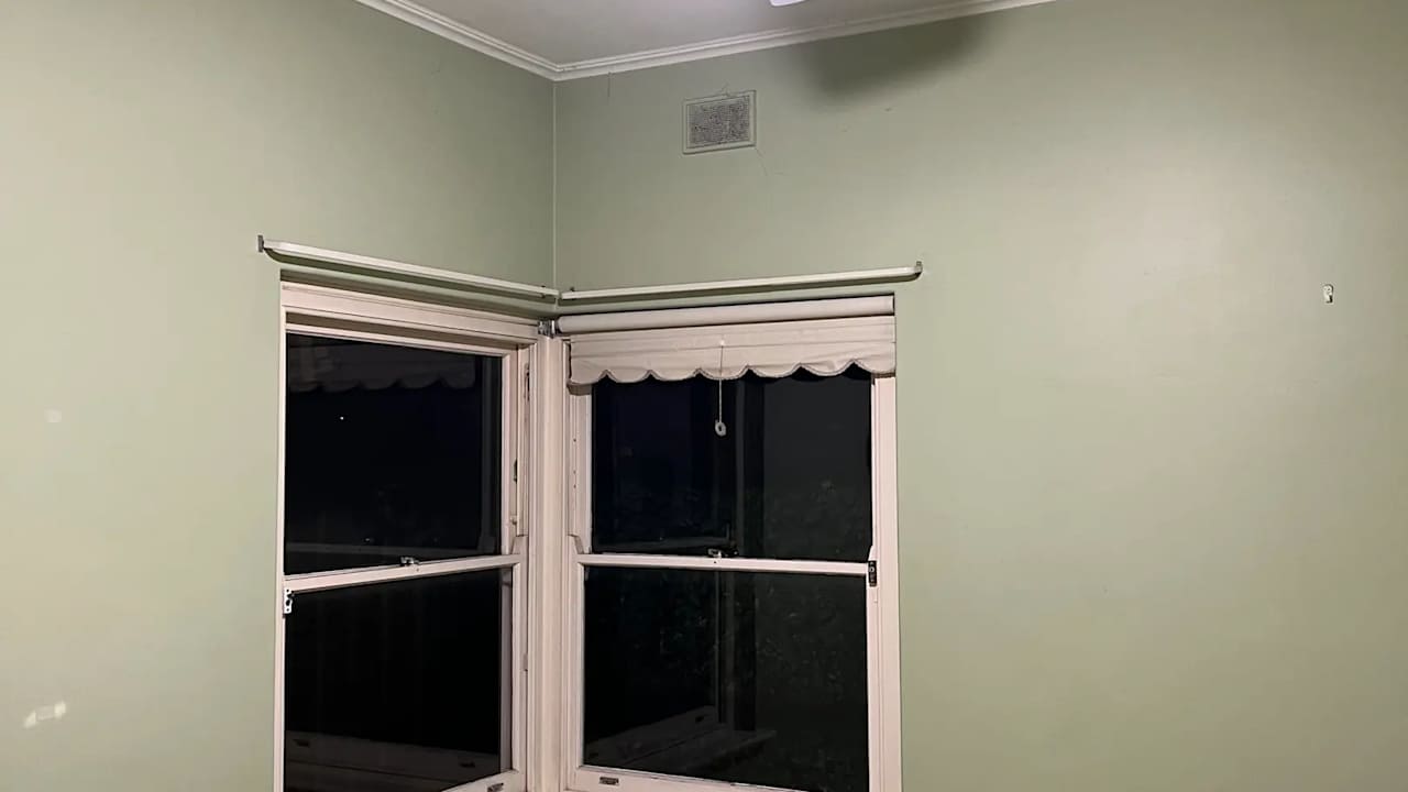 Room in a share house