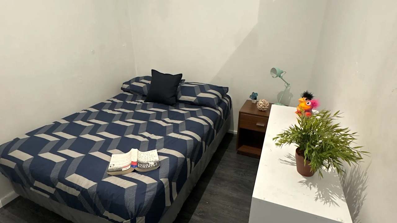 Whole property with 2 rooms for rent